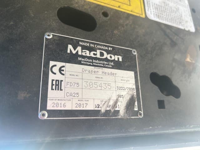 Image of MacDon FD75D equipment image 1