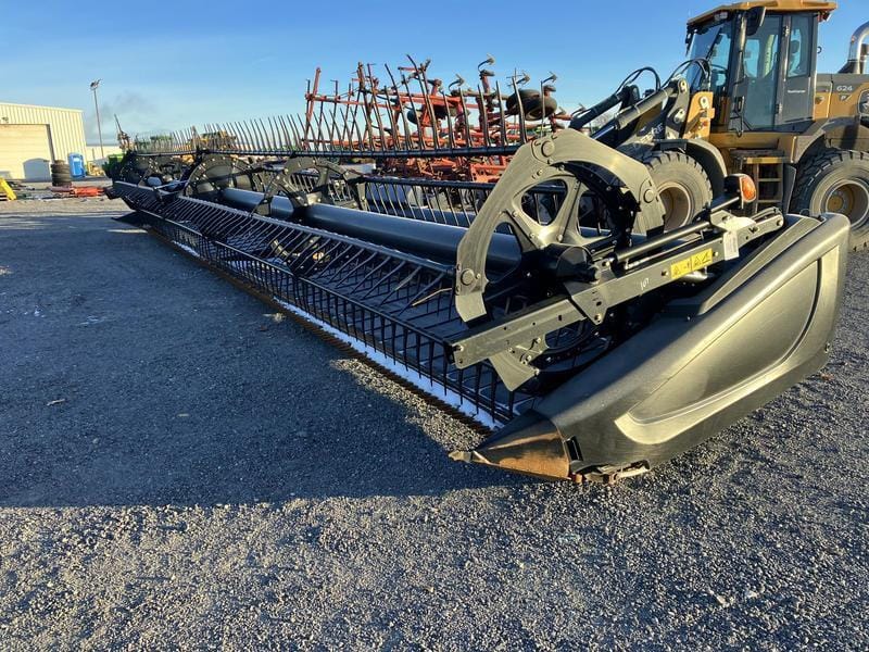 Main image MacDon FD75