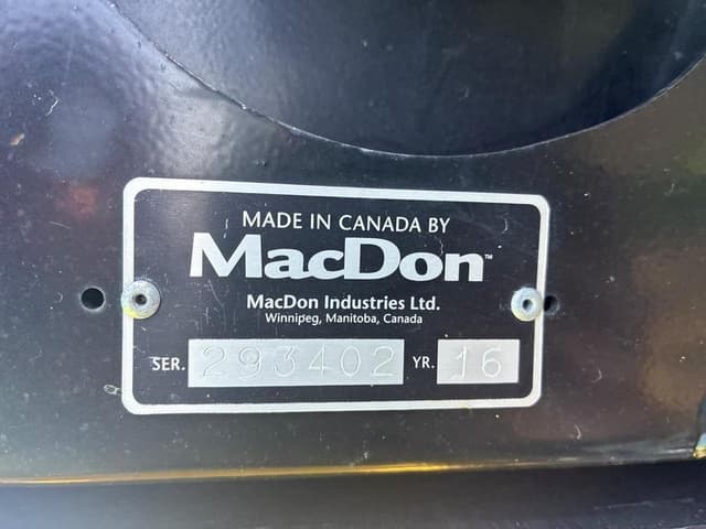 Image of MacDon FD75 equipment image 1