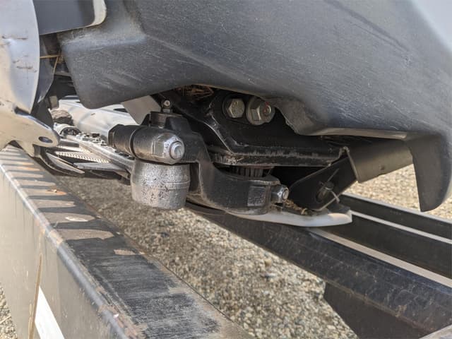 Image of MacDon FD75D equipment image 2