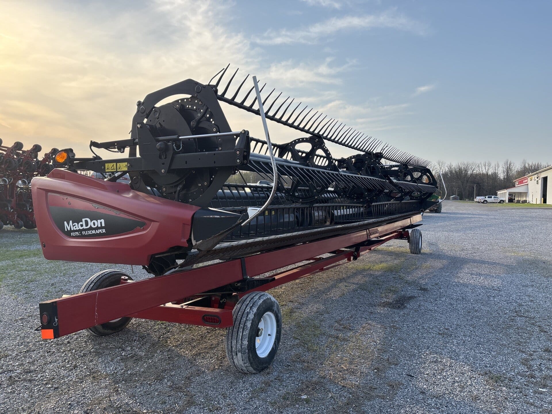 2016 MacDon FD75-35 Equipment Image0