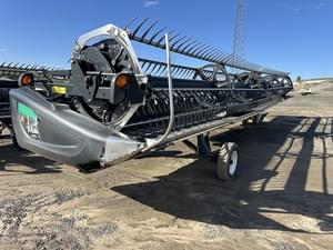 2016 MacDon FD75 Image