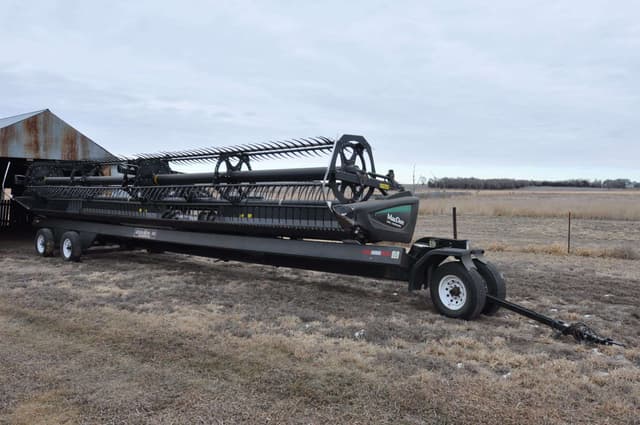 Image of MacDon FD75S equipment image 1