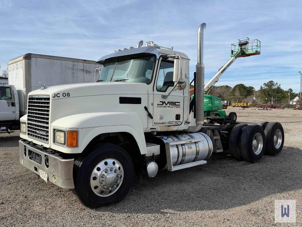 2016 Mack CHU613 Equipment Image0