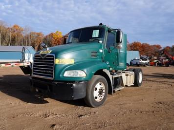 Main image Mack CXU612