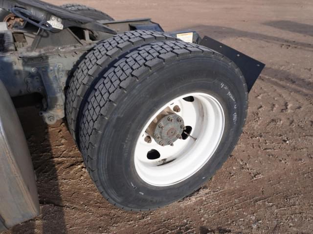 Image of Mack CXU612 equipment image 3