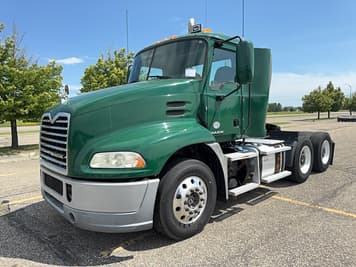 Main image Mack CXU613