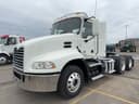 2016 Mack CXU613 Image