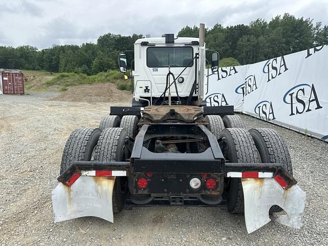 Image of Mack CXU613 equipment image 3