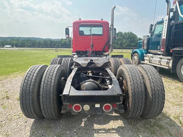 Image of Mack CXU613 equipment image 4
