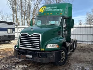 2016 Mack CXU613 Image