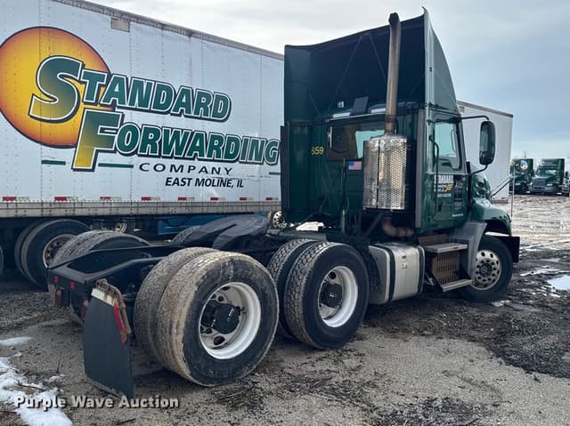 Image of Mack CXU613 equipment image 4