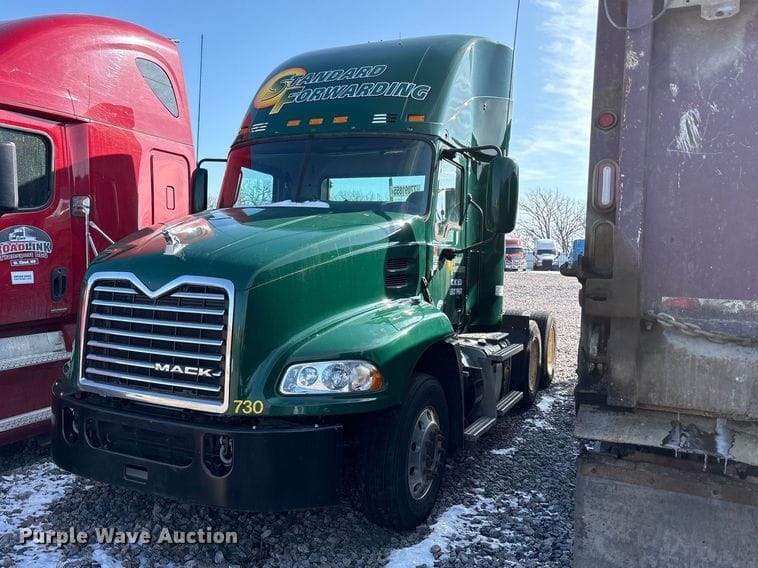 2016 Mack CXU613 Equipment Image0