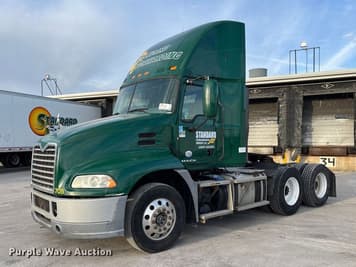Main image Mack CXU613