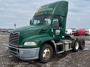 2016 Mack CXU613 Image