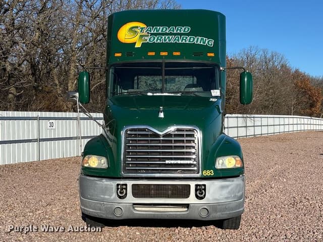 Image of Mack CXU613 equipment image 1