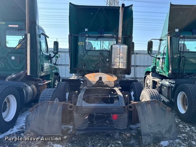 Image of Mack CXU613 equipment image 4