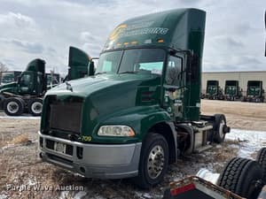 2016 Mack CXU613 Image