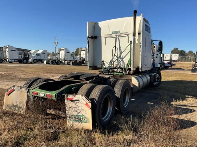 Image of Mack CXU613 equipment image 4