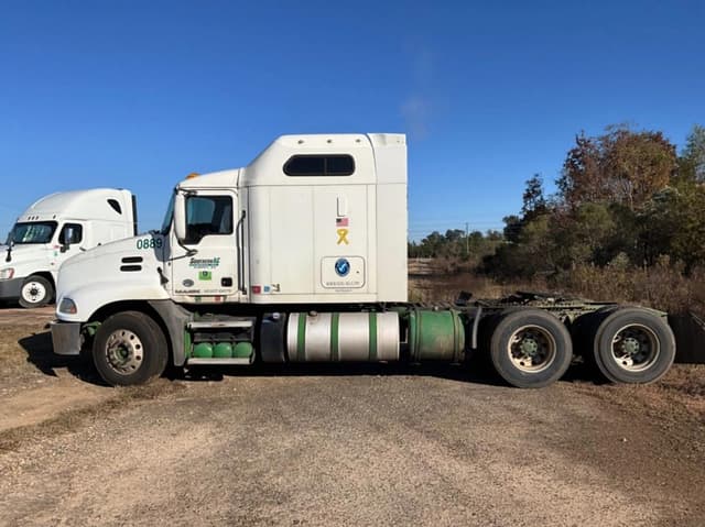 Image of Mack CXU613 equipment image 1