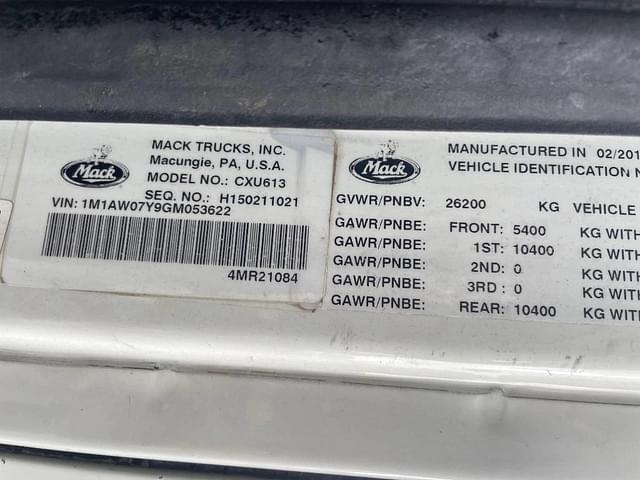 Image of Mack CXV613 equipment image 4