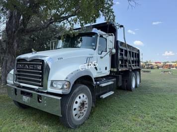 Main image Mack Granite GU713