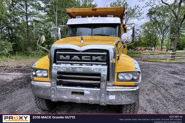 Image of Mack Granite GU713 equipment image 3
