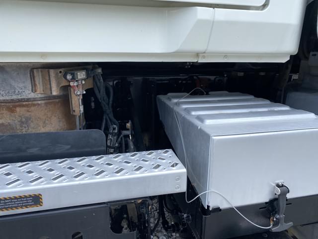 Image of Mack GU713 equipment image 4