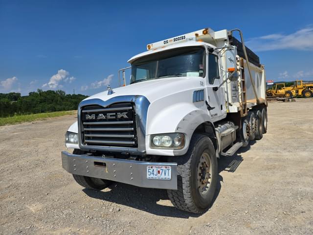 Image of Mack GU713 equipment image 1