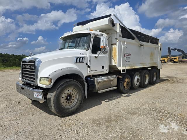 Image of Mack GU713 equipment image 3