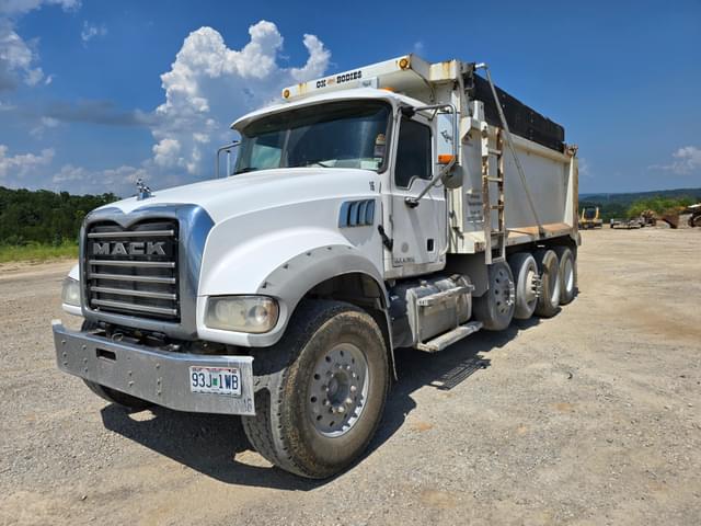 Image of Mack GU713 equipment image 2