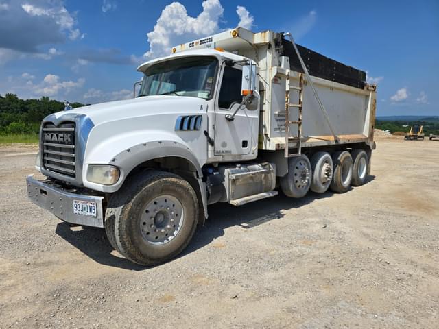 Image of Mack GU713 equipment image 3