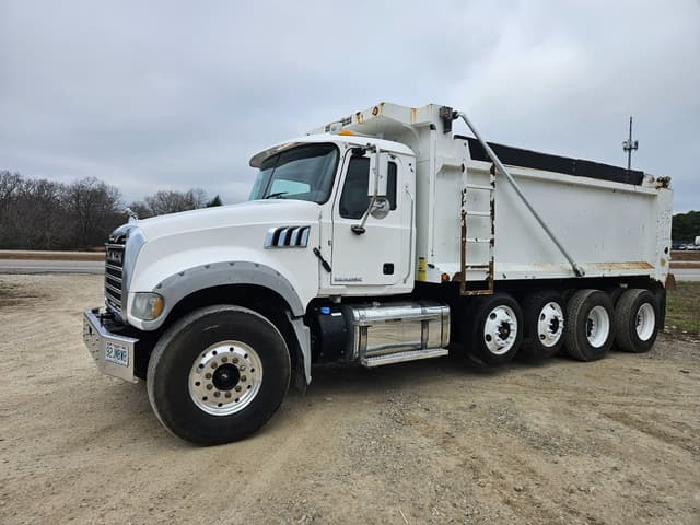 Image of Mack GU713 equipment image 3