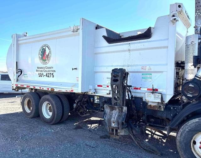 Image of Mack LEU613 equipment image 4