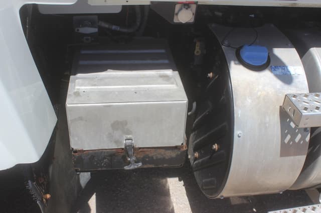 Image of Mack Pinnacle CHU613 equipment image 4