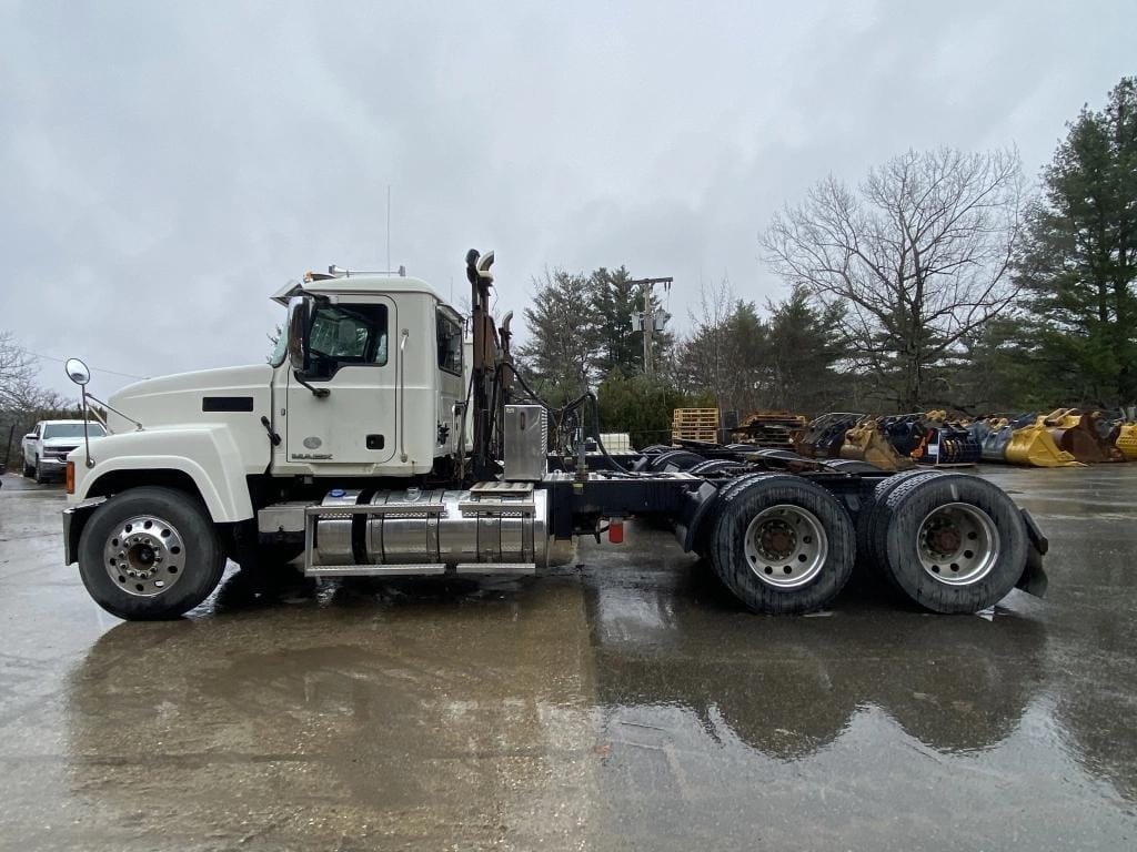 2016 Mack CHU613 Equipment Image0