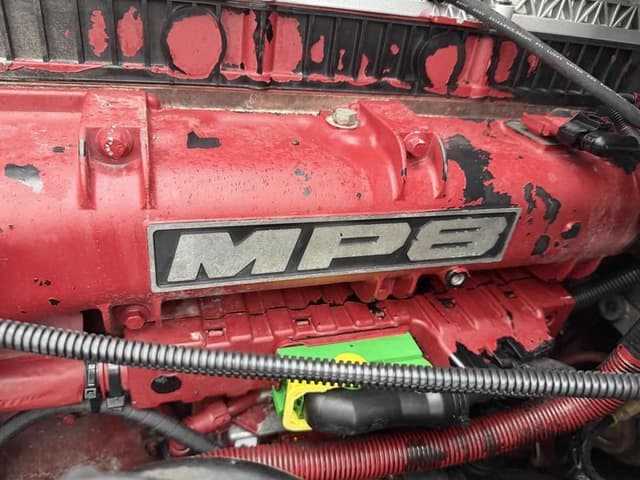 Image of Mack Pinnacle CXU613 equipment image 2