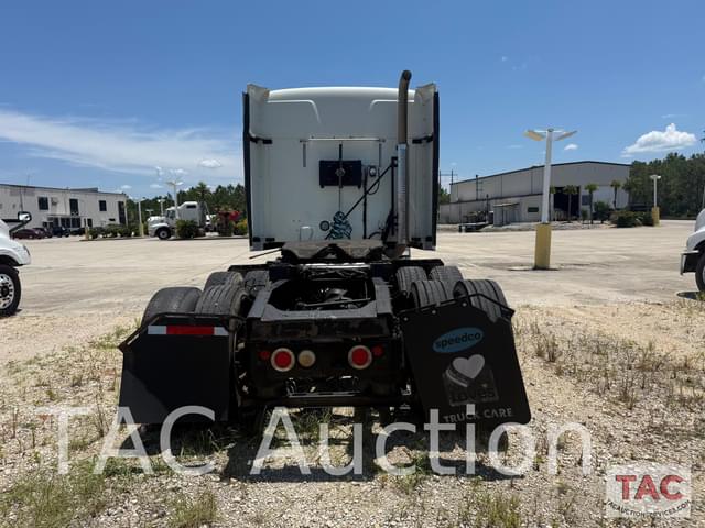 Image of Mack Pinnacle CXU613 equipment image 3
