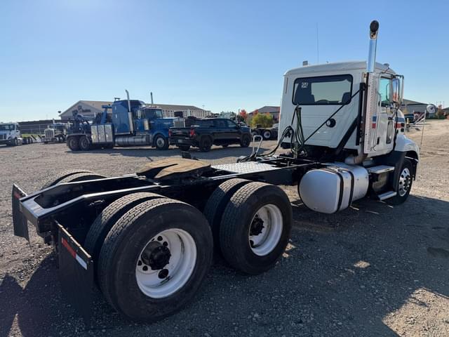 Image of Mack Pinnacle CXU613 equipment image 4