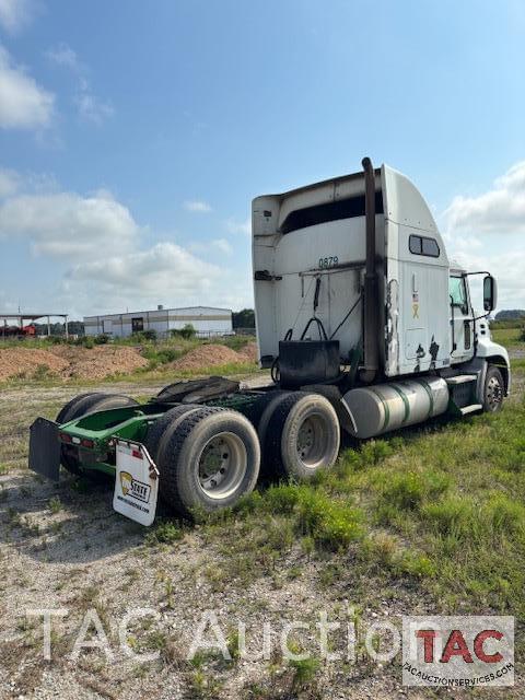 Image of Mack Pinnacle CXU613 equipment image 4