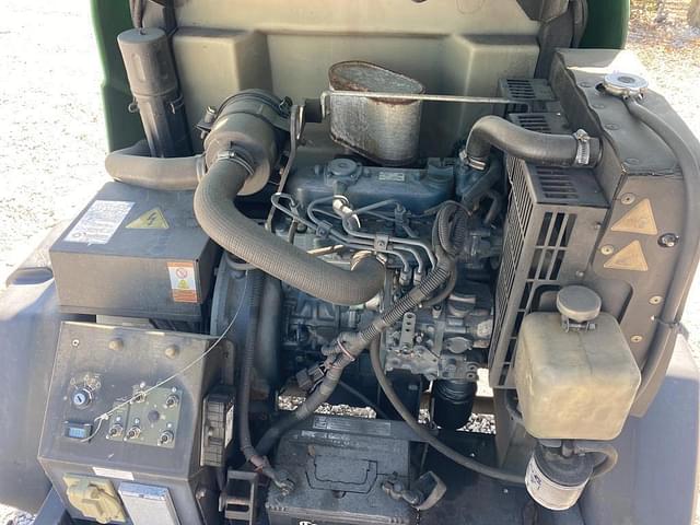Image of Generac Magnum equipment image 2