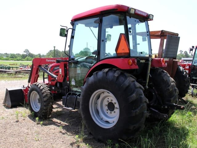 Image of Mahindra 2565 equipment image 2