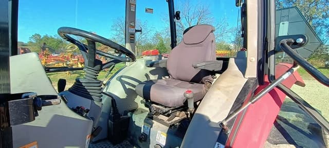 Image of Mahindra 5010 equipment image 2