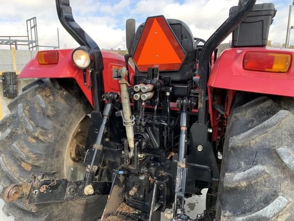 Image of Mahindra mPower 75 equipment image 4