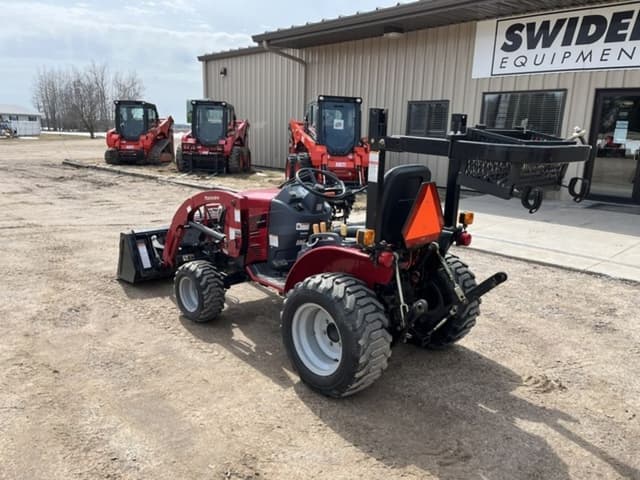 Image of Mahindra eMax 22 equipment image 2