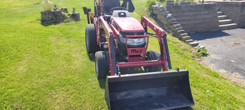 Main image Mahindra eMax 25