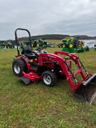 2016 Mahindra Max 26XL Equipment Image0
