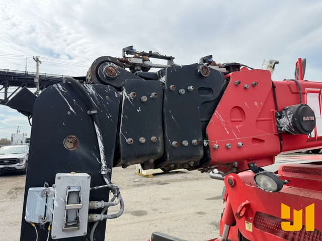 Image of Manitou MRT2540 equipment image 4