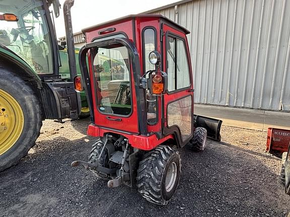 Image of Massey Ferguson GC1715 equipment image 3