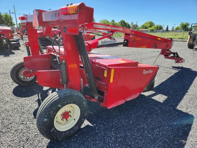 Image of Massey Ferguson Hesston 1366 equipment image 2